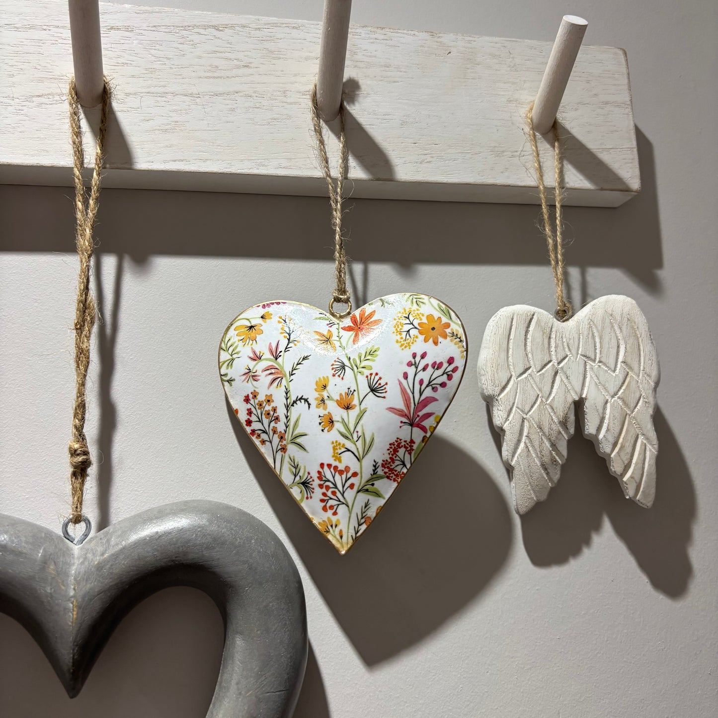 Hanging Floral Heart 10cm