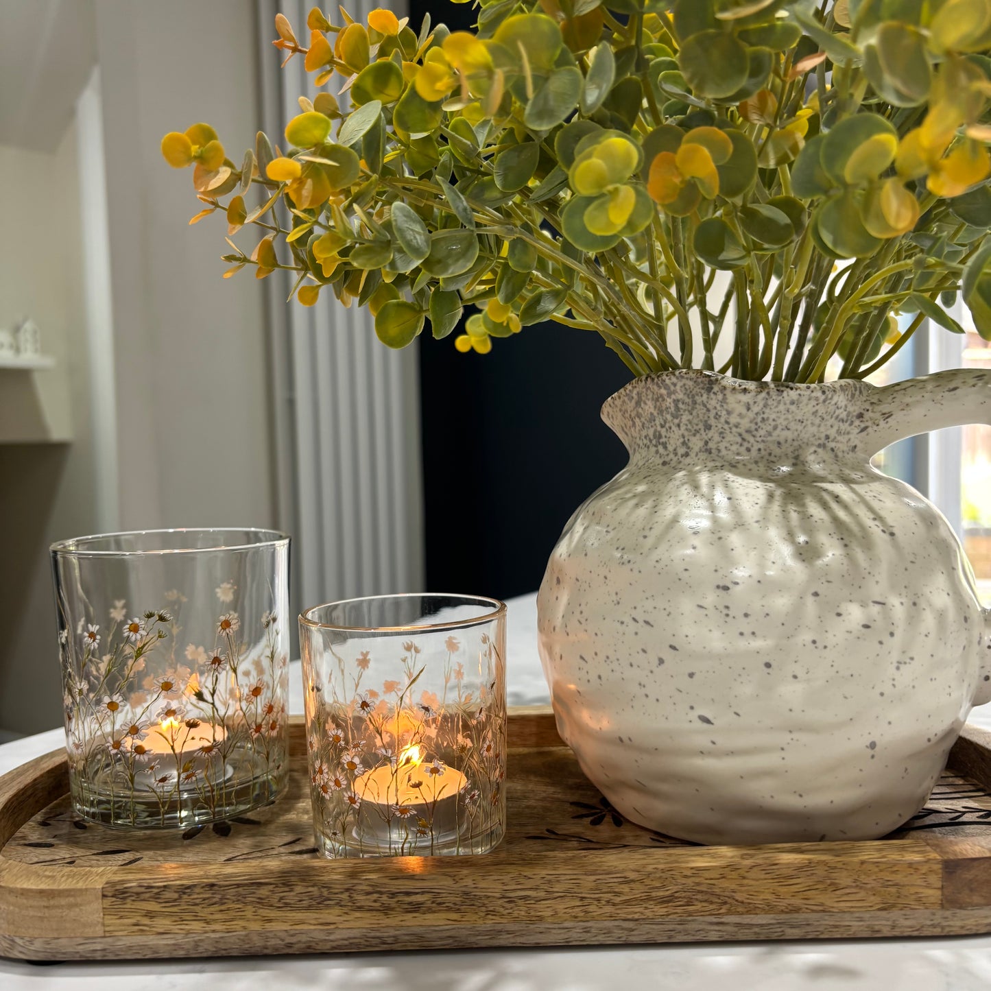 Daisy tealight holder - 2 sizes