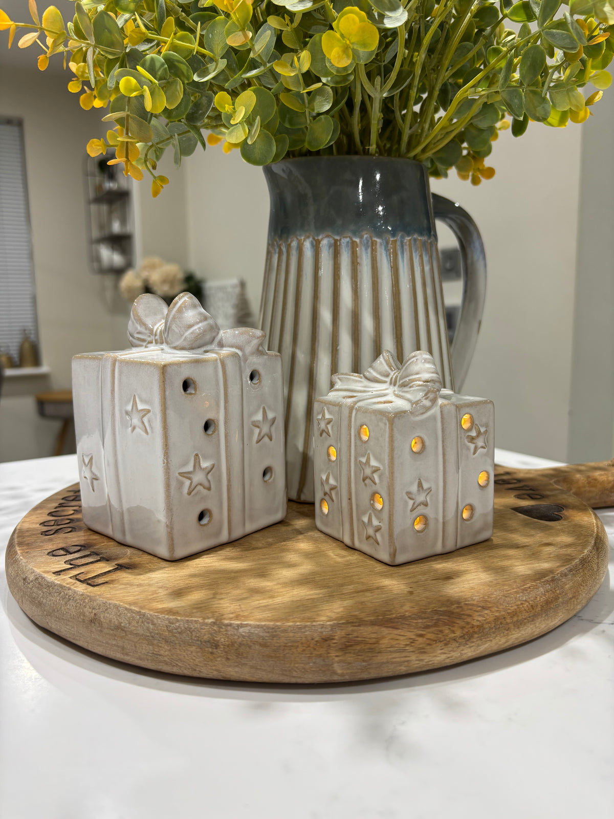 Led ceramic present - 2 sizes