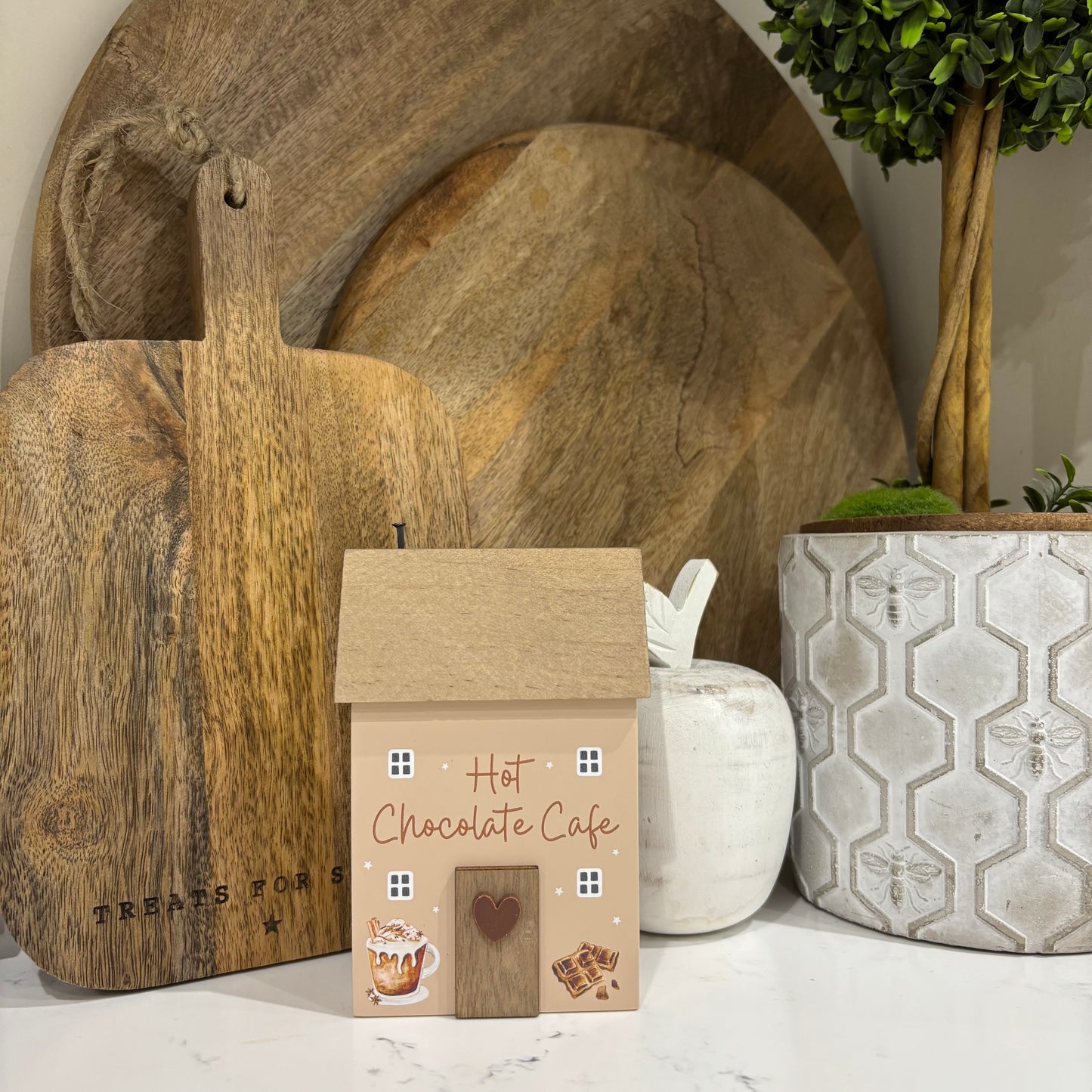 Cosy Time Hot Chocolate House - 2 styles