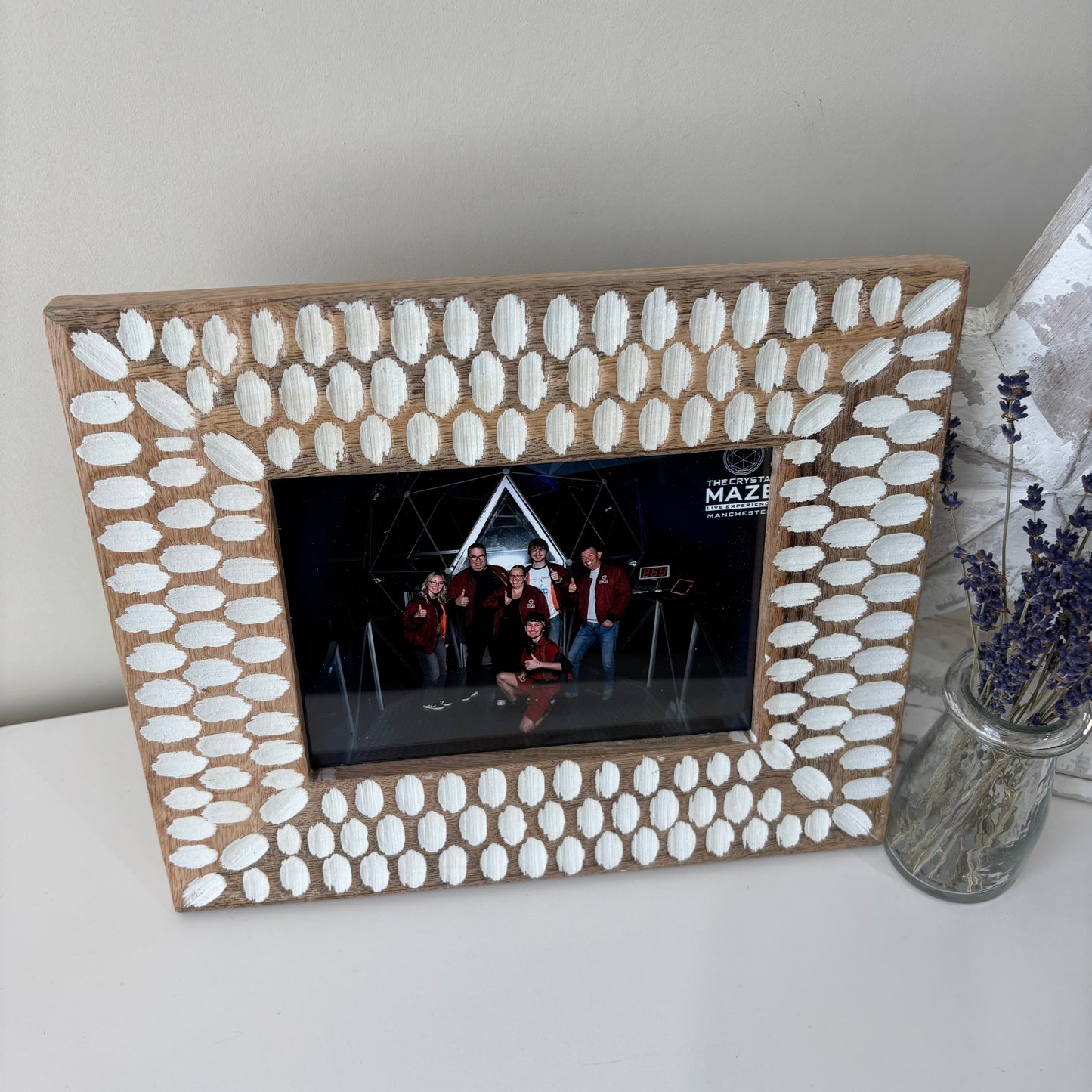 Patterned wooden photo frame