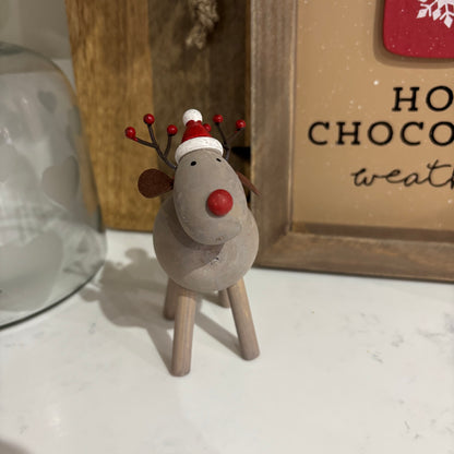 Rustic Reindeer with hat