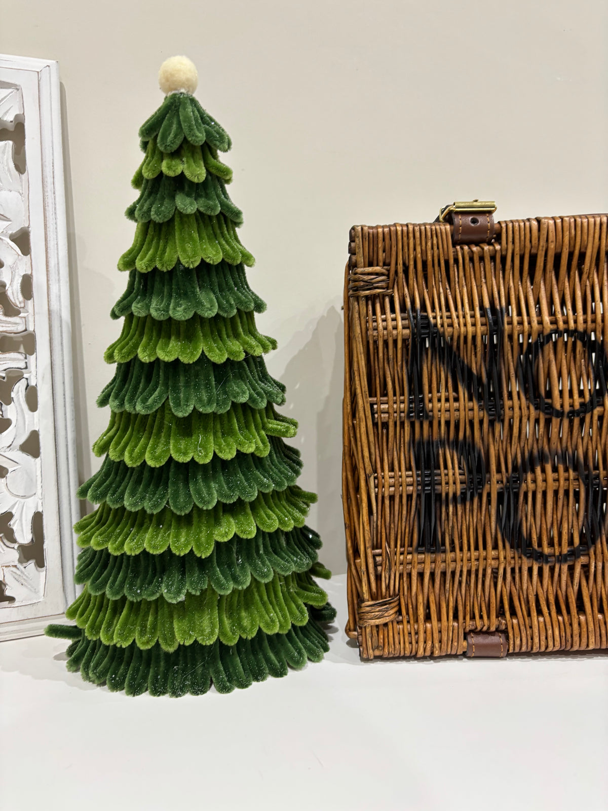 Green Loop Tree - 2 sizes