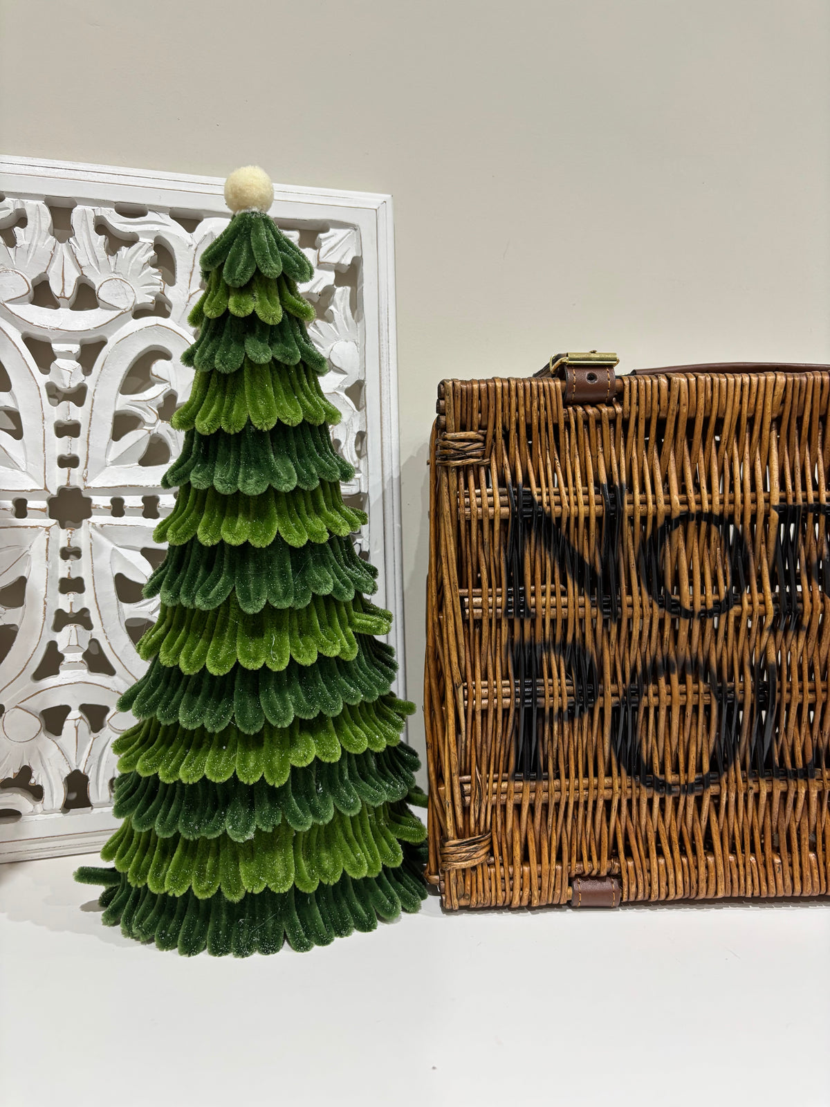 Green Loop Tree - 2 sizes