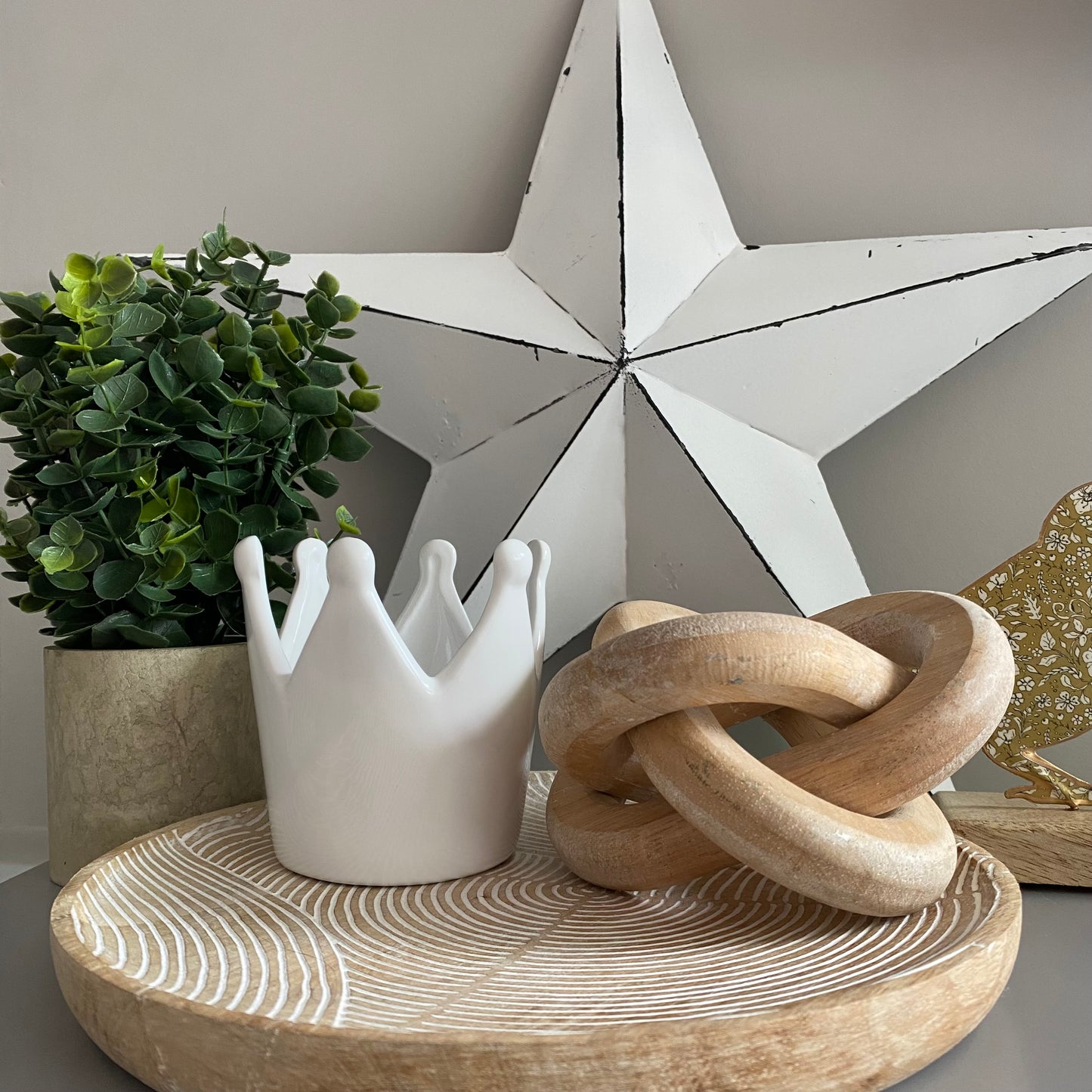 Wooden Knott Decoration