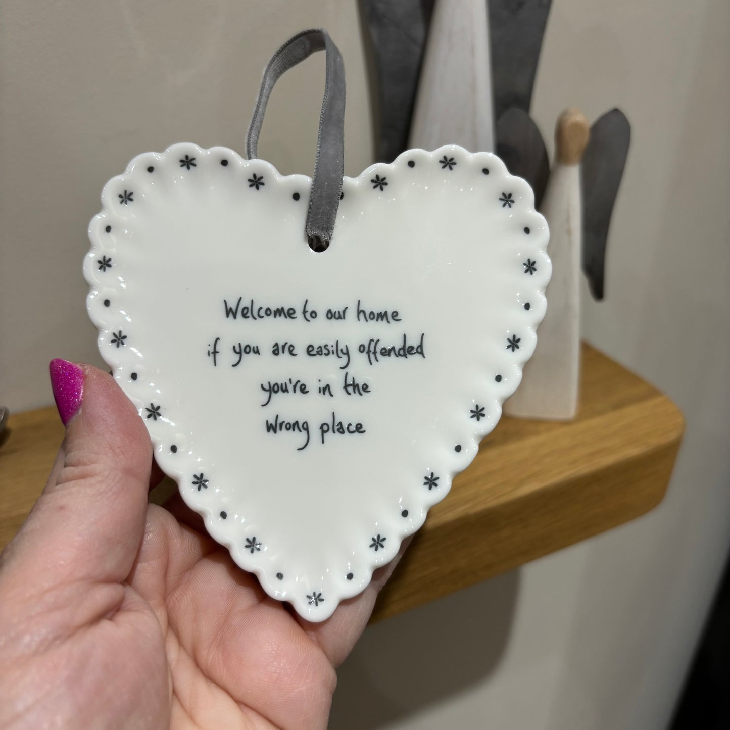 Scallop Heart Hanging Sign – Welcome to our home