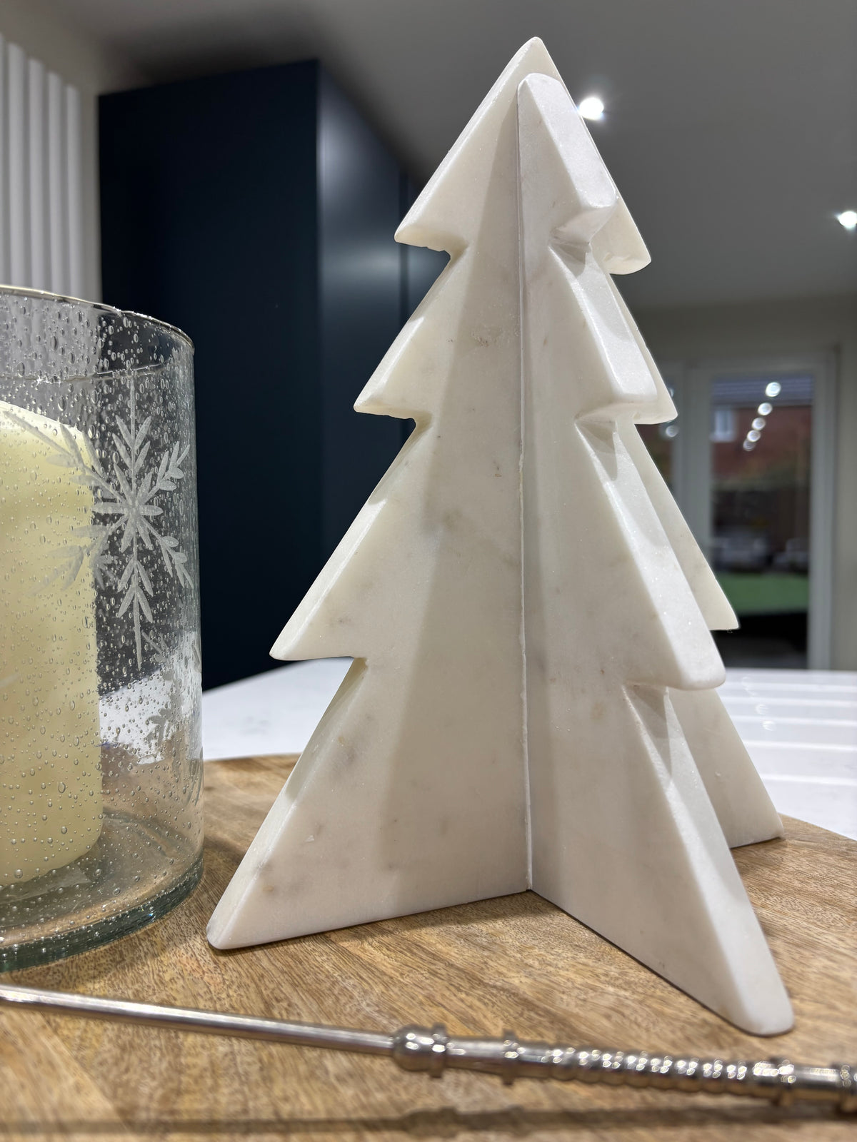 White Marble Christmas Tree - 20cm
