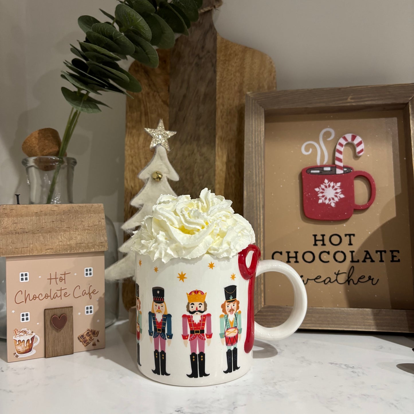 Nutcracker print mug with bow