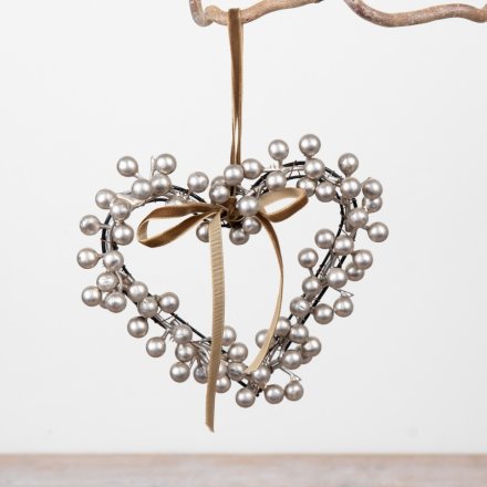 Champagne Berry Heart Wreath - 2 sizes