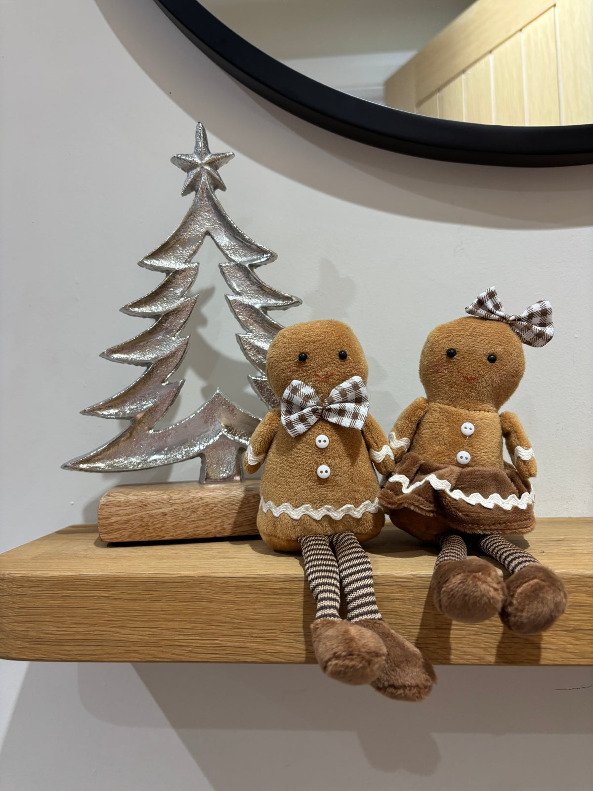Gingerbread Shelf Sitter – Boy or Girl