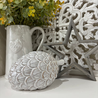 Ceramic White Reactive Glaze Pinecone