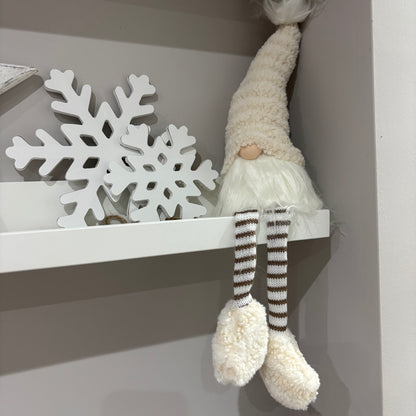 Wooden White Cut out Snowflake Hanger Set
