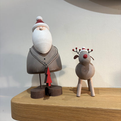Rustic Reindeer with hat