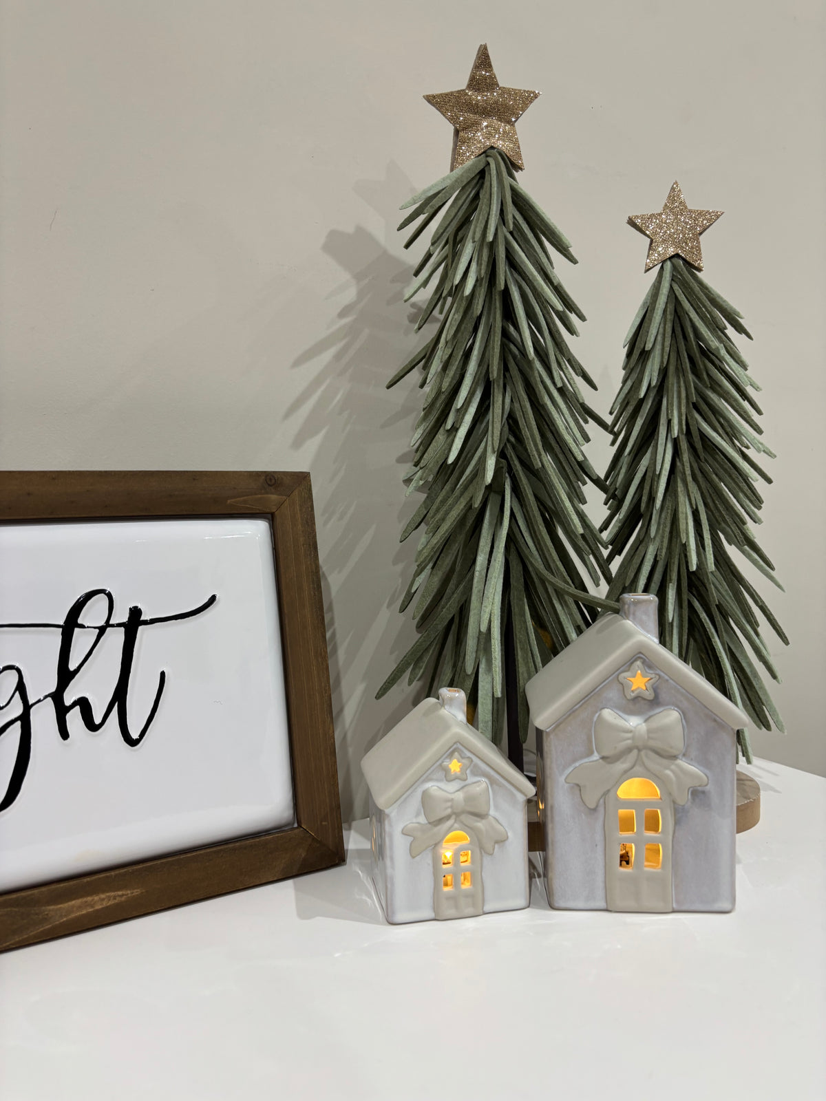 Pretty Bow House Led - 2 sizes