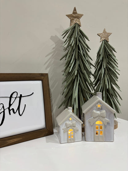 Pretty Bow House Led - 2 sizes