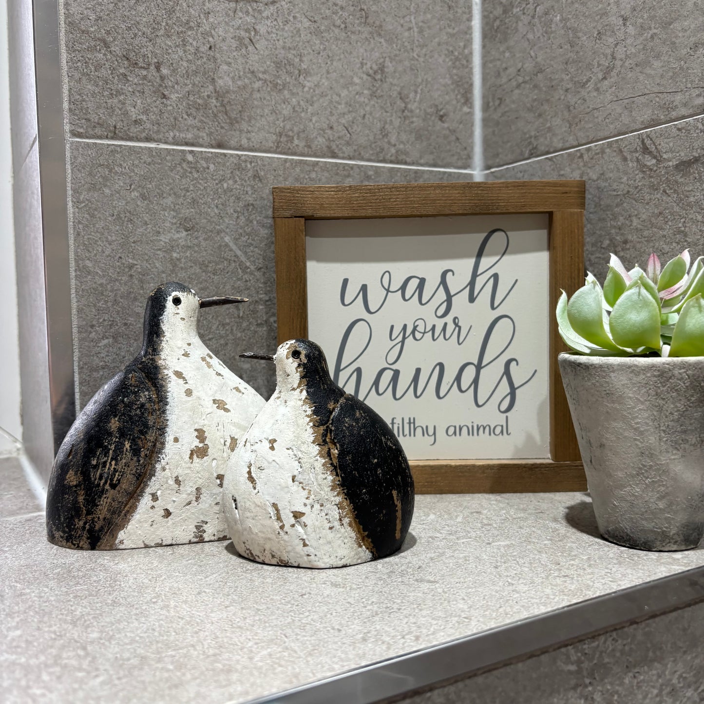 Rustic Wooden Stout Bird Ornament | Decorative Wooden Shelf Décor (Available in 2 Sizes)