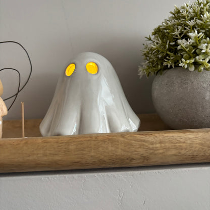 LED porcelain ghost