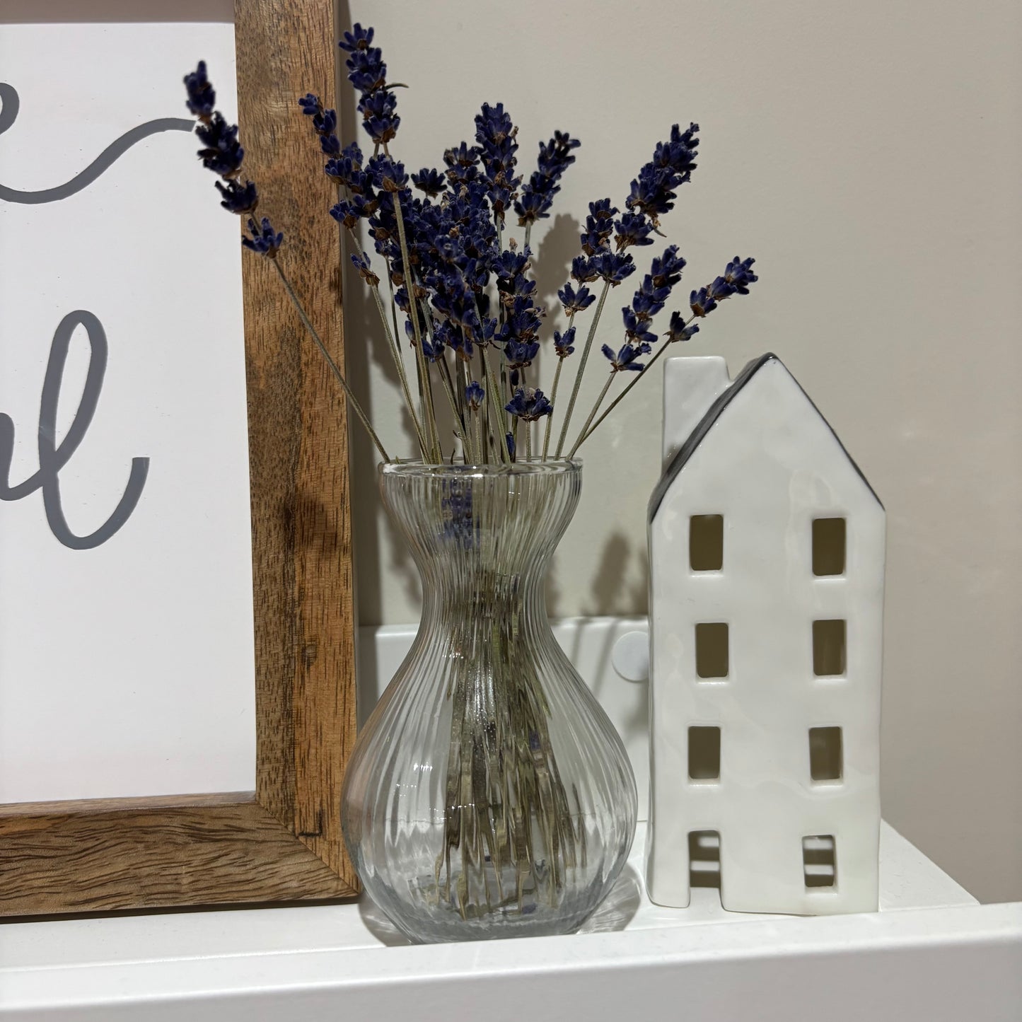 Aliana bud vase