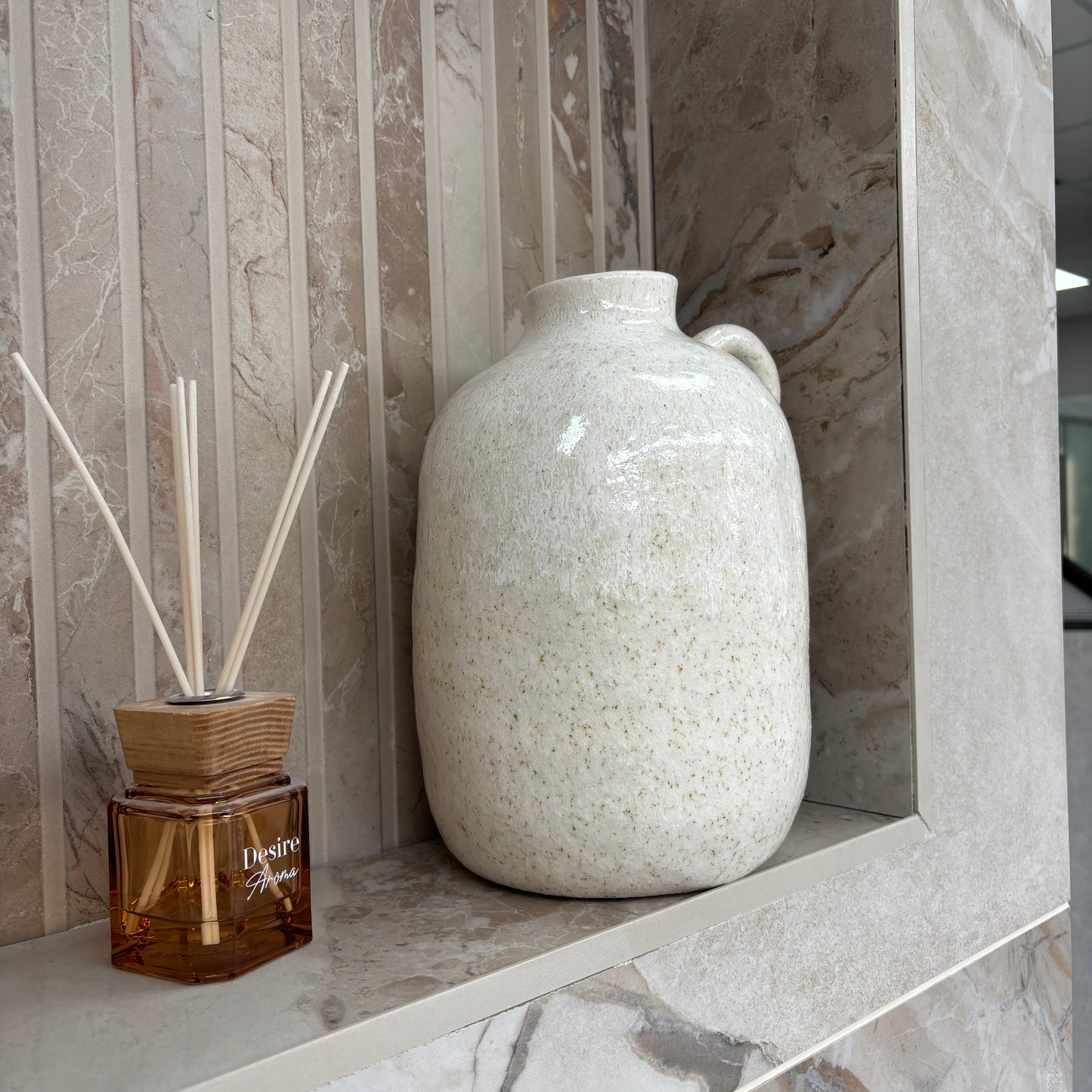 Bonnie vase - 2 sizes