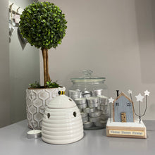 Load image into Gallery viewer, Faux Topiary Ball Tree in pot