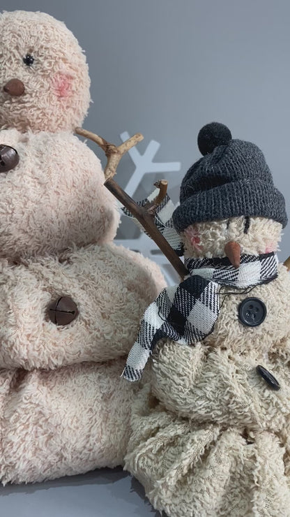 Small Beanie Melting Snowman