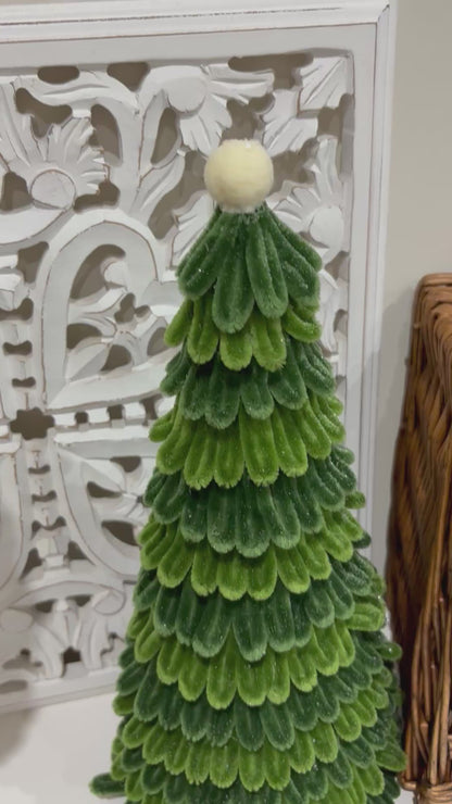 Green Loop Tree - 2 sizes